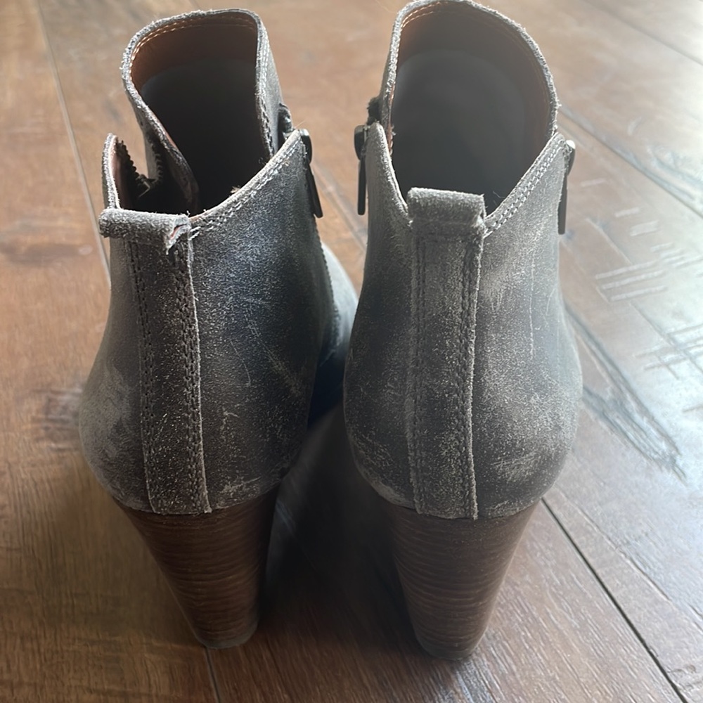 Lucky Brand Yesterr Wedge Ankle Boots woman’s distressed leather 10M - Picture 4 of 5